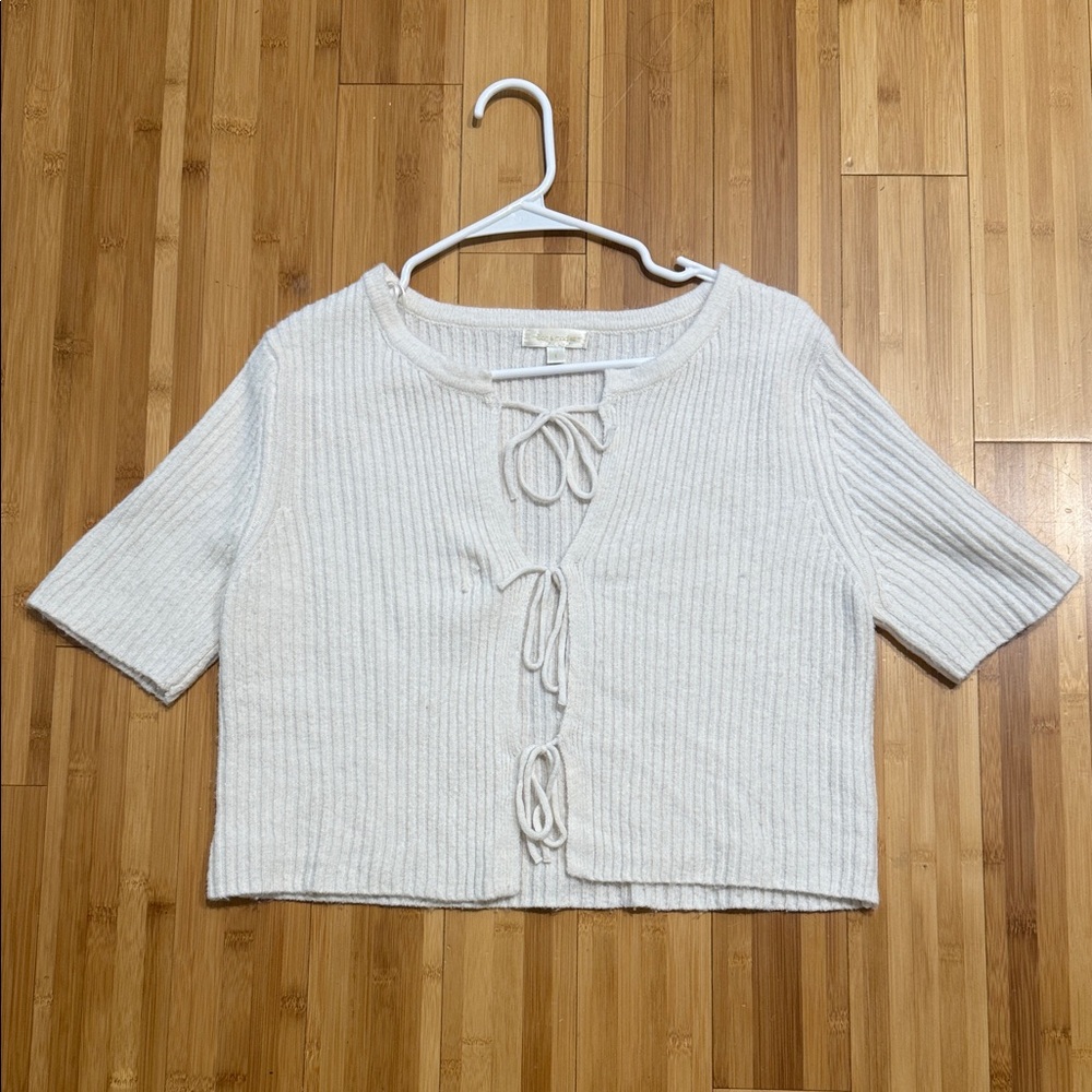 moon & madison Cream Ribbed Tie-Front Crop Top